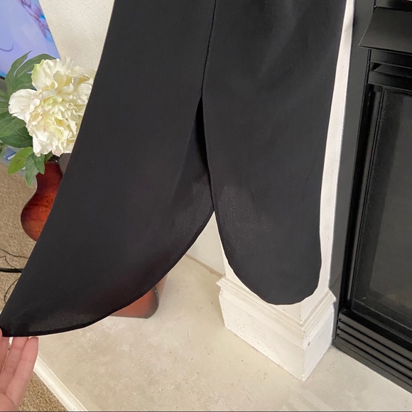 Club Monaco Adee Silk Sleeveless Top Black, Sz XS - Picture 6 of 7